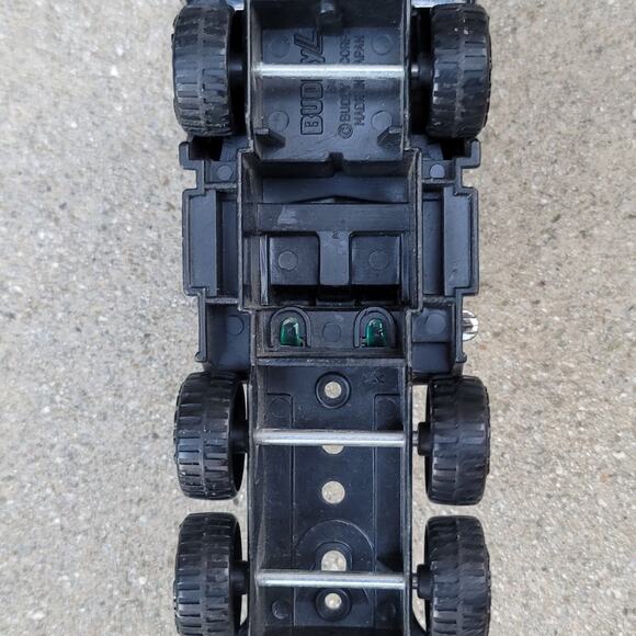 Vtg 1980 Buddy L Peterbilt Semi Tractor Truck - Picture 5 of 6